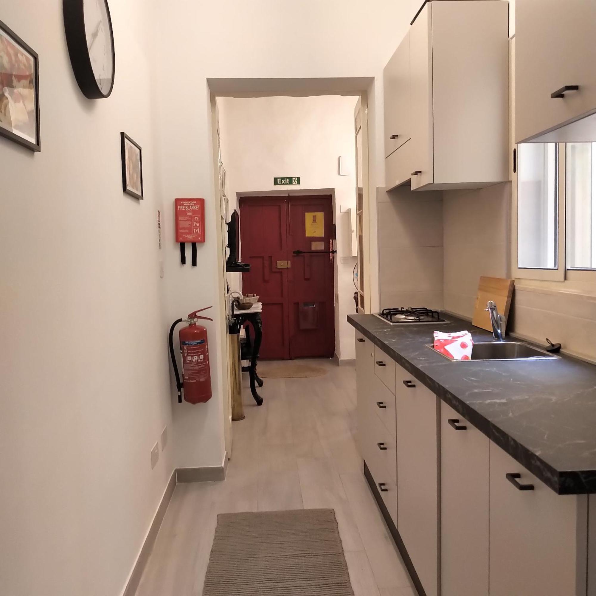 Вилла Townhouse 7 Dingli Экстерьер фото